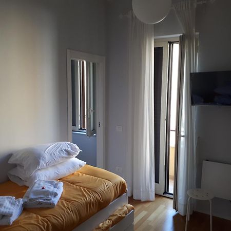 Una Napoli Felice 外观 照片